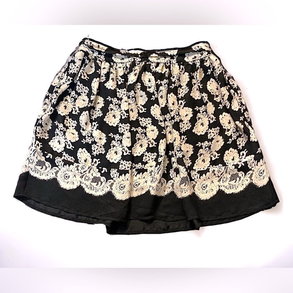 Reformed ruffled print skirt Size 10